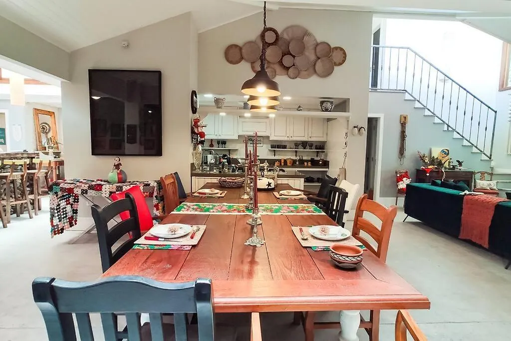 Holiday home Relaxar Em Buzios Praia De Manguinhos 5 Suites